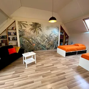 Chez Mélo Couette-café
